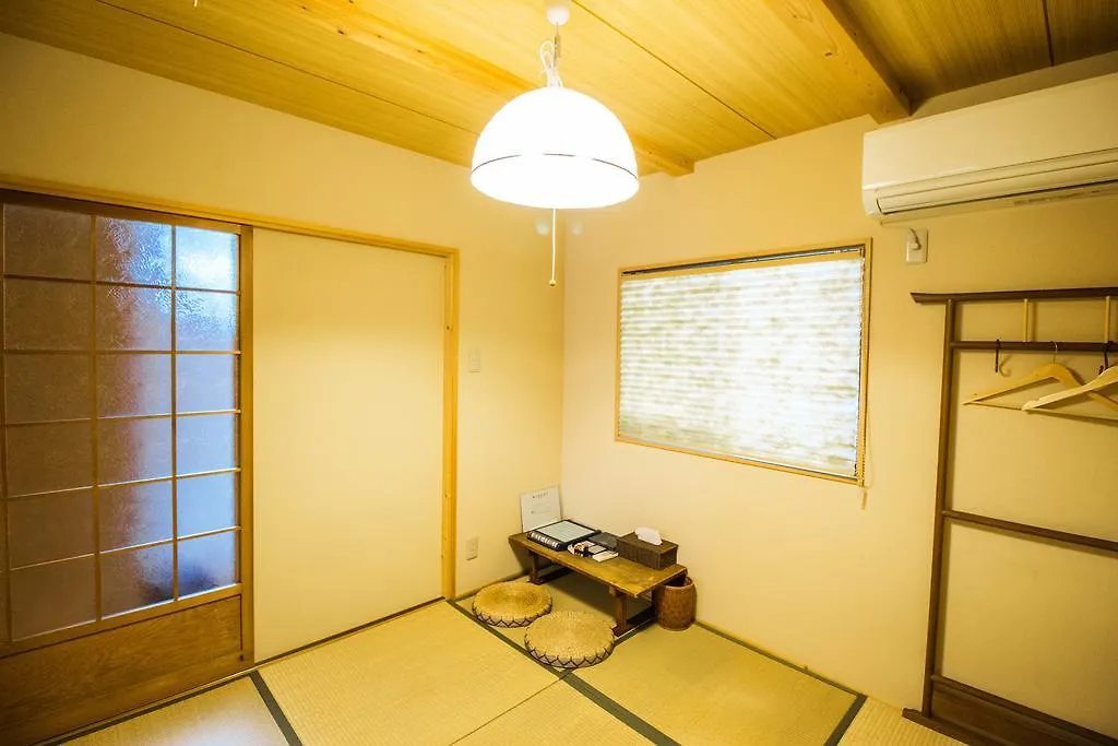 Kyoto Nishijin Rozanji Villa Holiday home